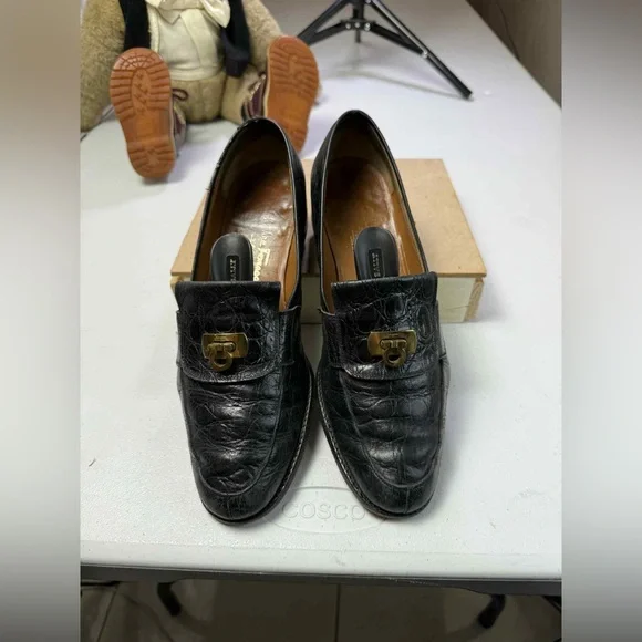 Salvatore Ferragamo Black Loafers - Picture 12 of 16